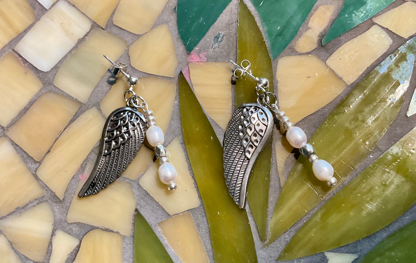 ANGEL EARWINGS WITH PEARLS OF DANGLE