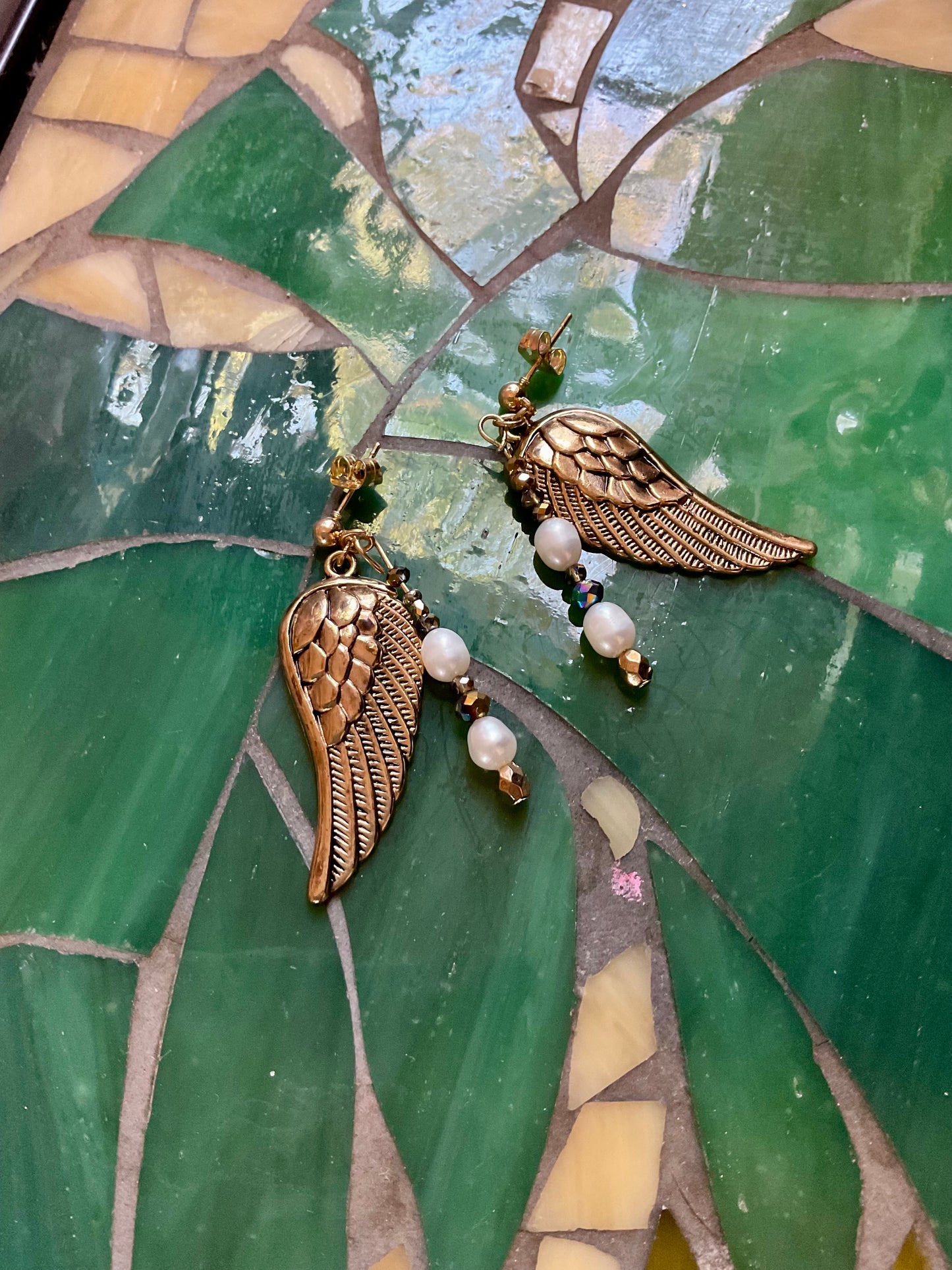 ANGEL EARWINGS WITH PEARLS OF DANGLE