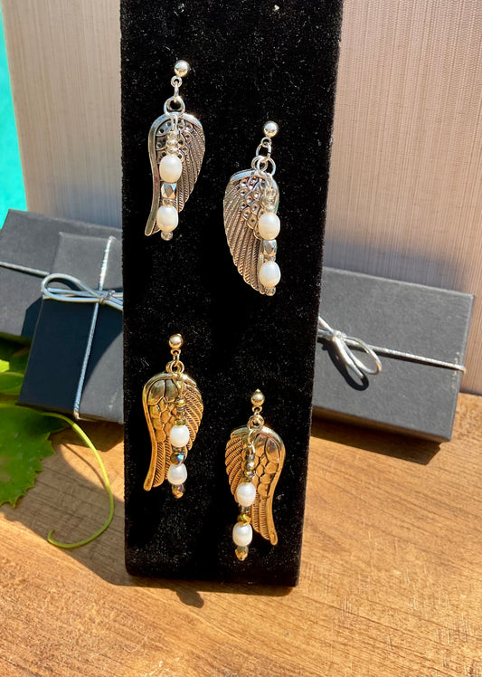 ANGEL EARWINGS WITH PEARLS OF DANGLE