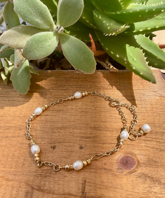 GOLD FRESHWATER PEARL LINK BRACELET